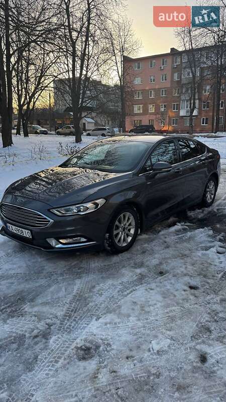 Седан Ford Fusion 2017 в Сумах