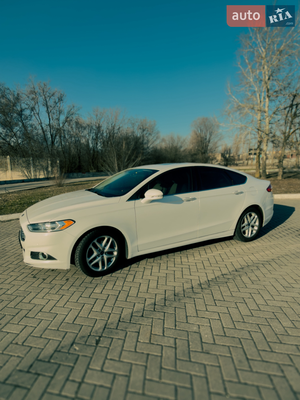 2013 Ford Fusion - мініатюра 13