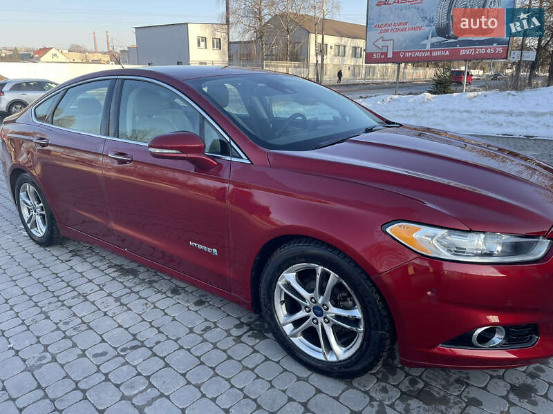 Седан Ford Fusion 2014 в Тернополе