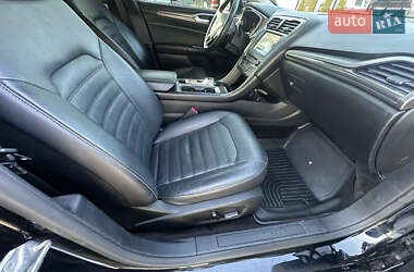 Седан Ford Fusion 2016 в Новой Водолаге
