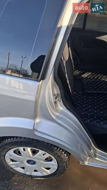 Хетчбек Ford Fusion 2007 в Славуті