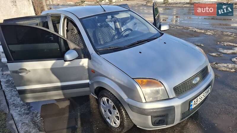 Хетчбек Ford Fusion 2007 в Славуті