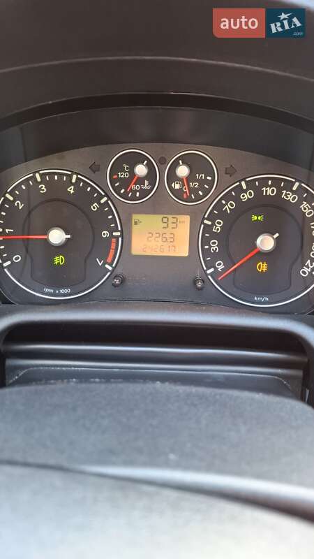 Хетчбек Ford Fusion 2007 в Славуті