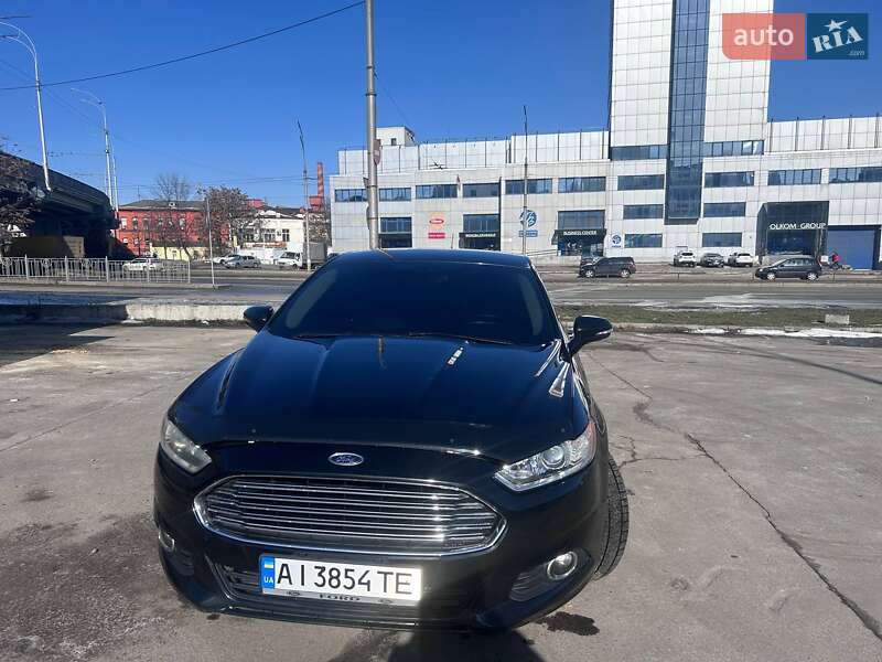 Седан Ford Fusion 2014 в Киеве