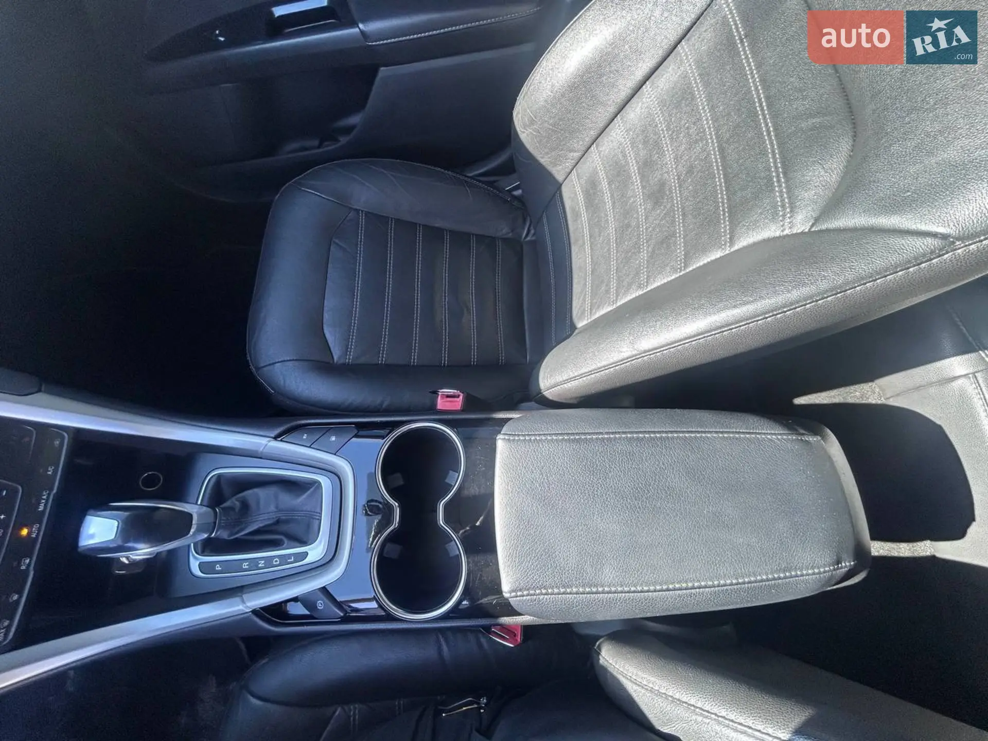 2014 Ford Fusion - мініатюра 16