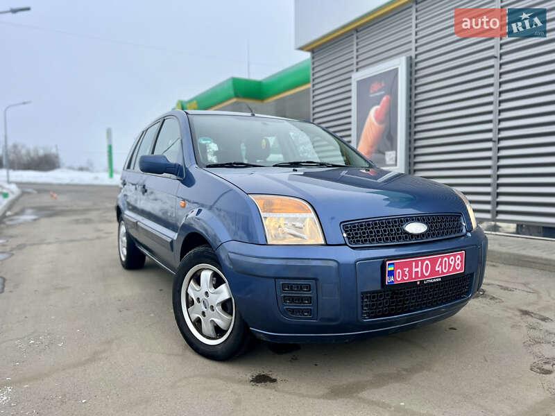 Хэтчбек Ford Fusion 2006 в Шостке