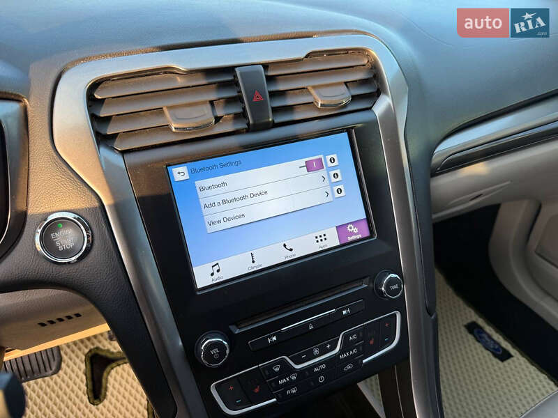 Седан Ford Fusion 2016 в Стрые