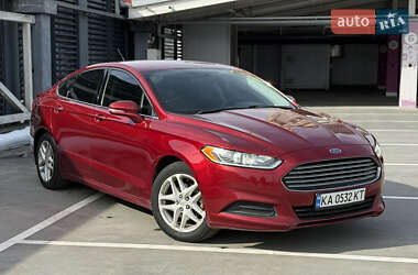 Седан Ford Fusion 2013 в Києві