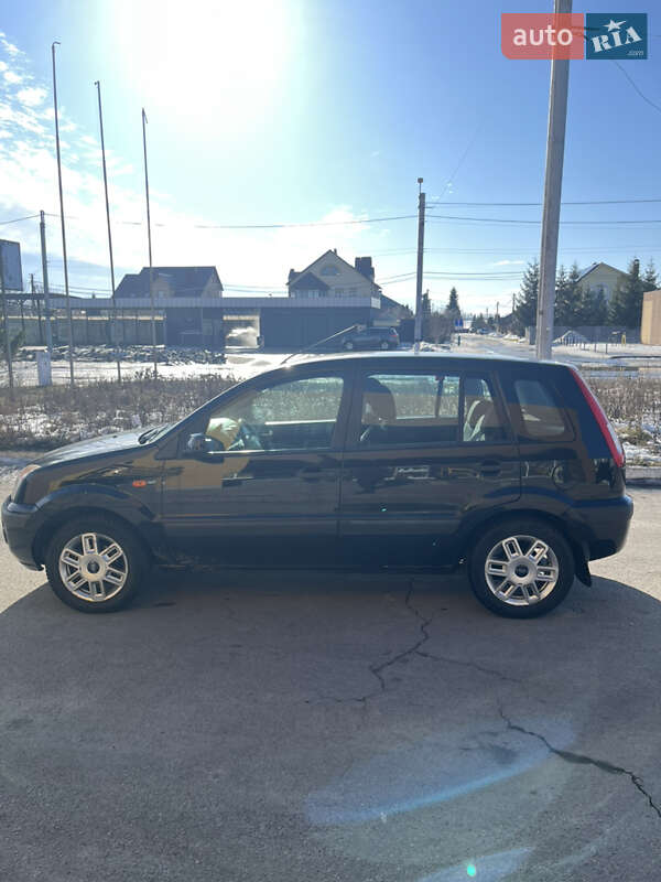 Хэтчбек Ford Fusion 2007 в Белой Церкви