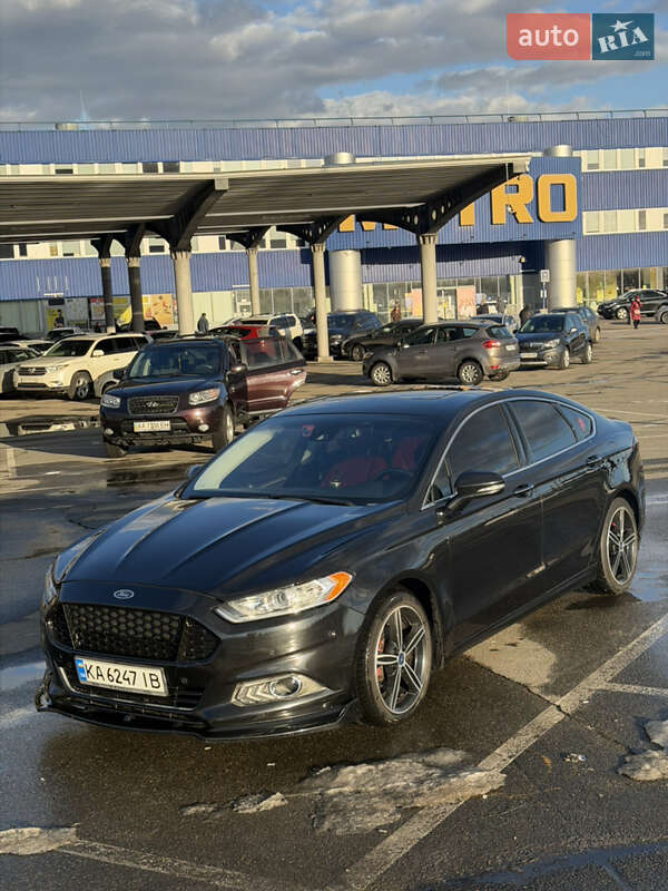 Седан Ford Fusion 2015 в Києві