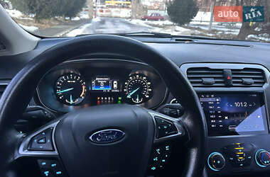 Седан Ford Fusion 2016 в Хмельницькому