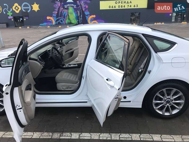 Седан Ford Fusion 2016 в Києві
