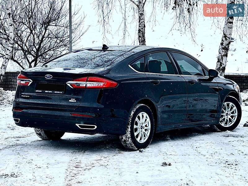Седан Ford Fusion 2020 в Дніпрі