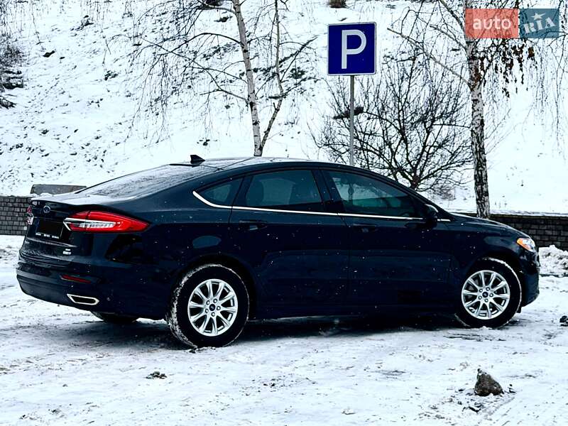 Седан Ford Fusion 2020 в Дніпрі