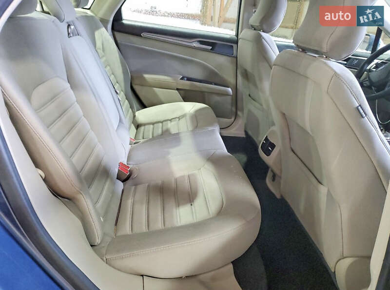 Седан Ford Fusion 2018 в Тернополе