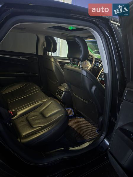 Седан Ford Fusion 2015 в Шостке