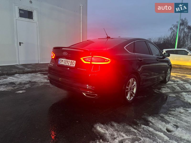 Седан Ford Fusion 2015 в Шостке