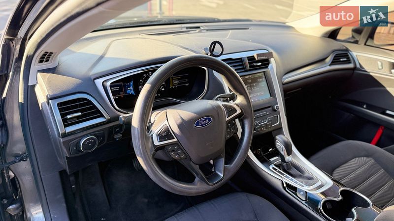 Седан Ford Fusion 2016 в Києві фото 13 Седан Ford Fusion 2016 в Києві