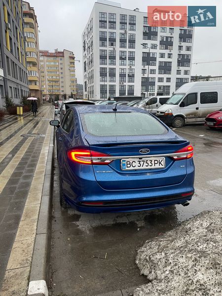 Седан Ford Fusion 2017 в Львове