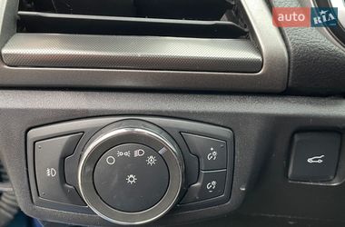 Седан Ford Fusion 2017 в Львове