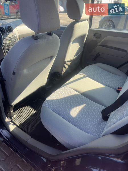 Хэтчбек Ford Fusion 2006 в Виннице