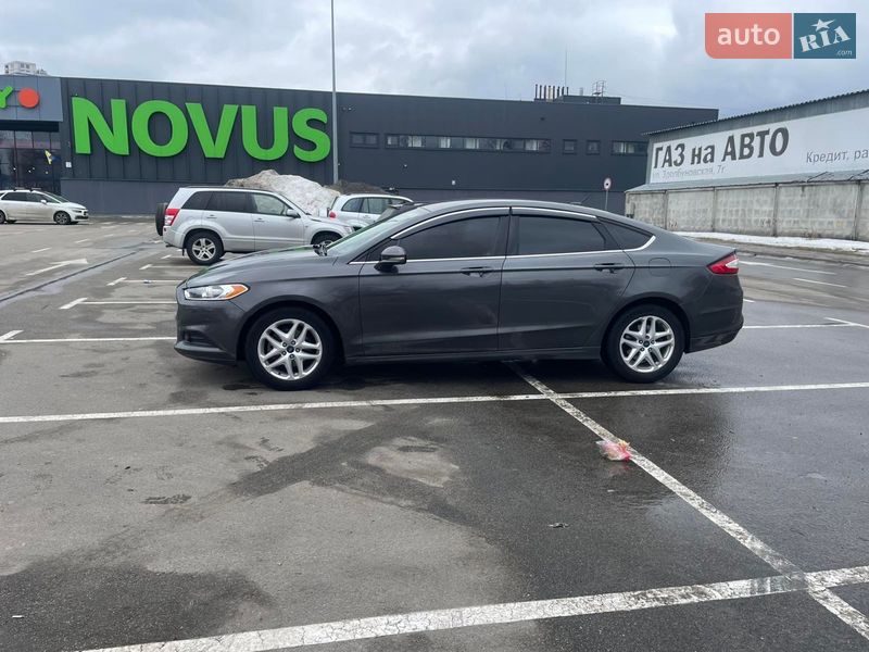 Седан Ford Fusion 2014 в Киеве