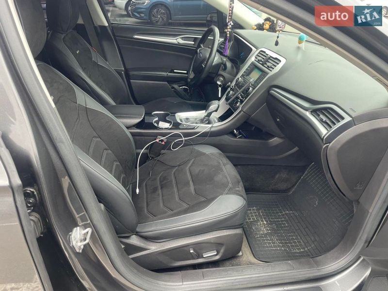 Седан Ford Fusion 2014 в Киеве