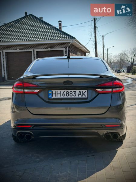 Седан Ford Fusion 2017 в Измаиле