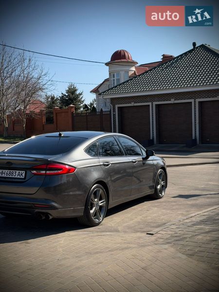 Седан Ford Fusion 2017 в Измаиле