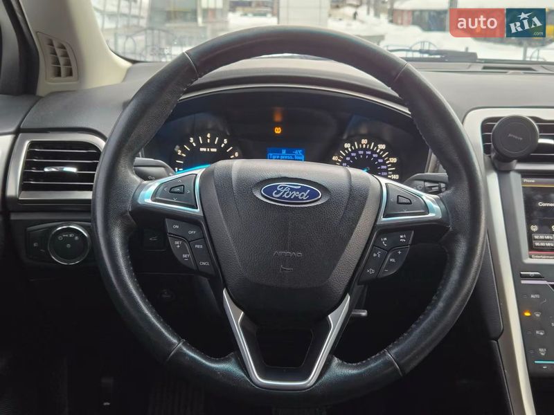 Седан Ford Fusion 2016 в Києві