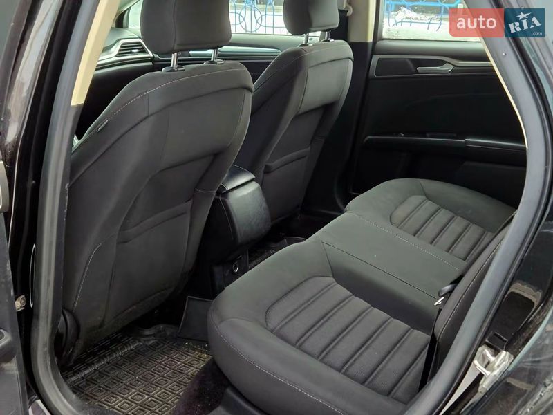 Седан Ford Fusion 2016 в Києві
