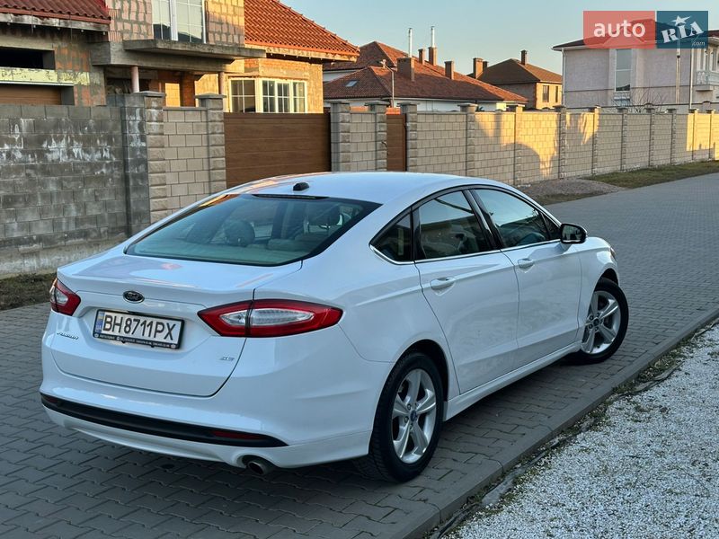 Седан Ford Fusion 2014 в Одессе