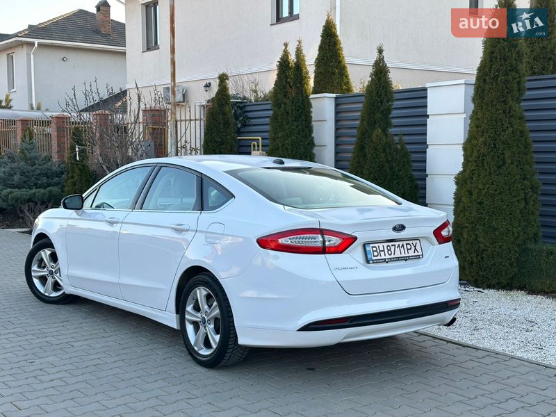 Седан Ford Fusion 2014 в Одессе