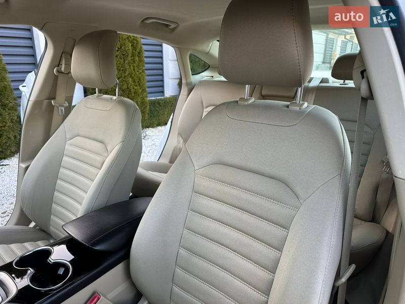 Седан Ford Fusion 2014 в Одессе