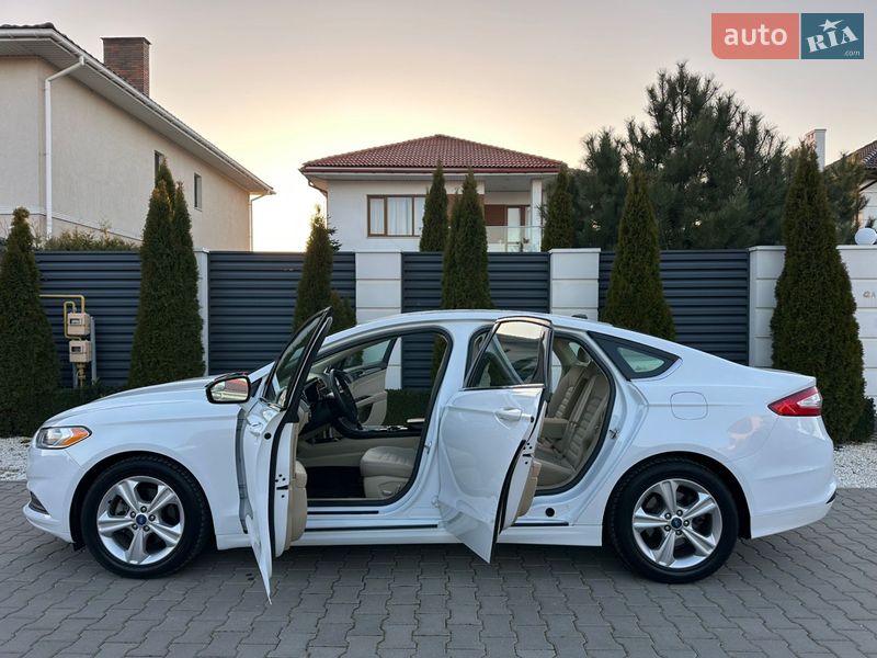 Седан Ford Fusion 2014 в Одессе