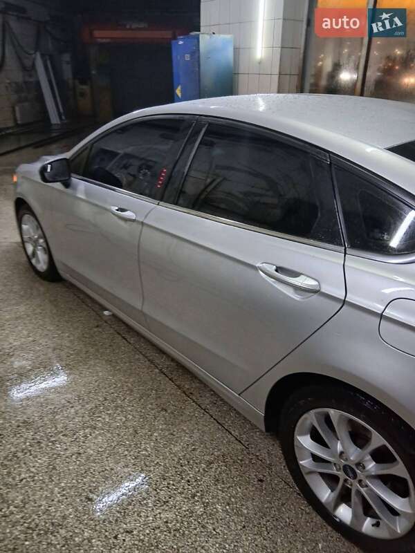 Седан Ford Fusion 2017 в Киеве