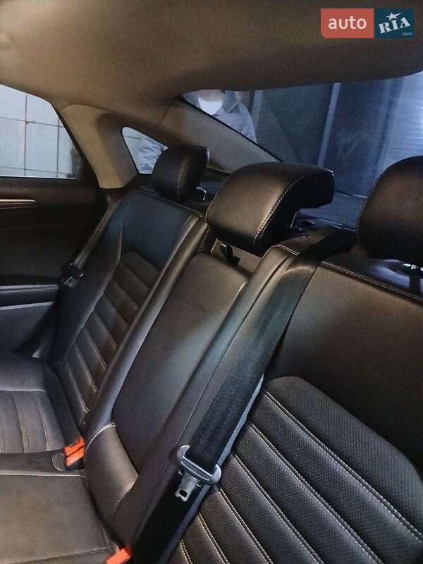 Седан Ford Fusion 2017 в Киеве