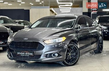 Седан Ford Fusion 2015 в Миколаєві