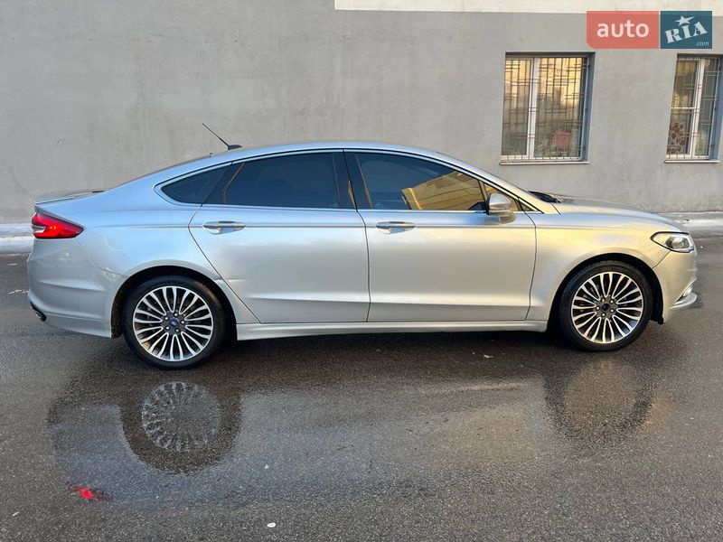 Седан Ford Fusion 2018 в Харкові