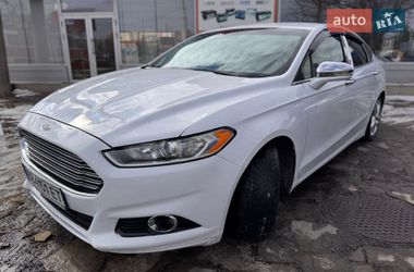 Седан Ford Fusion 2016 в Харкові