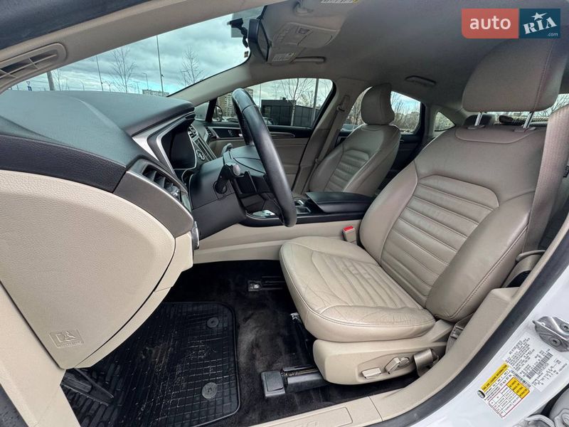 Седан Ford Fusion 2018 в Києві