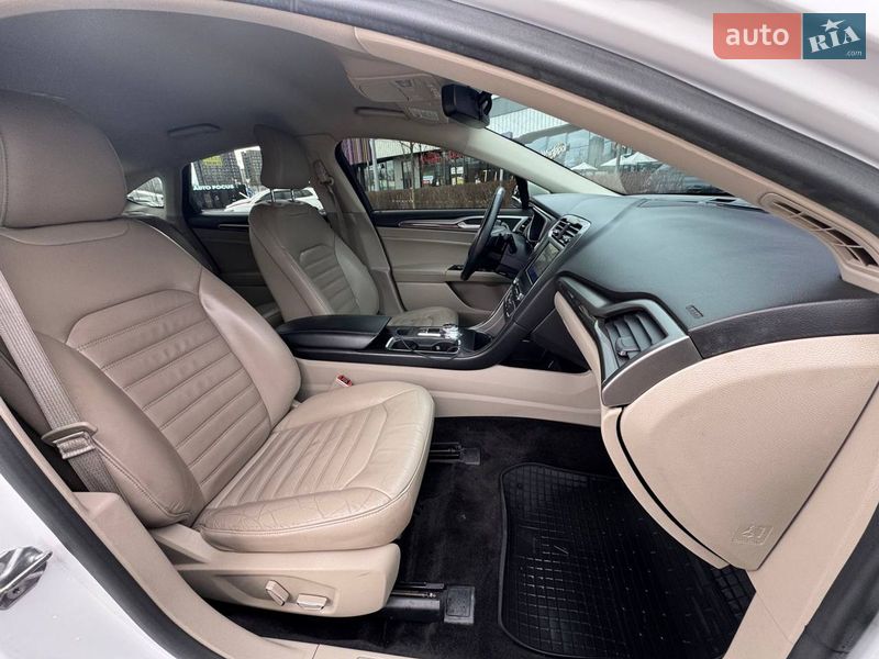 Седан Ford Fusion 2018 в Києві