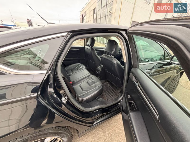 Седан Ford Fusion 2017 в Києві