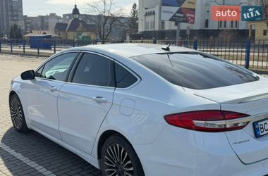 Седан Ford Fusion 2016 в Львове