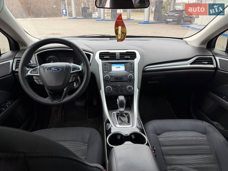 Седан Ford Fusion 2015 в Запорожье