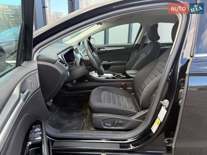 Седан Ford Fusion 2016 в Киеве