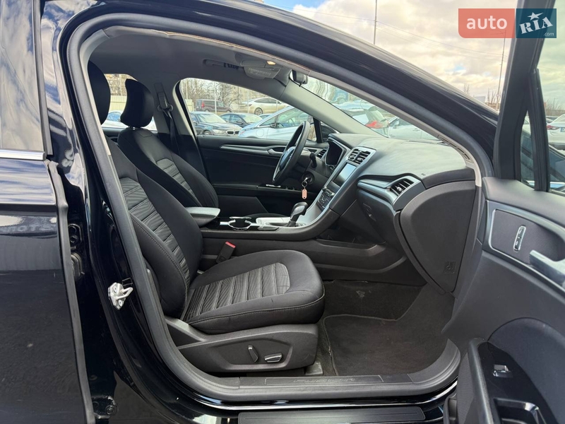 Седан Ford Fusion 2016 в Киеве