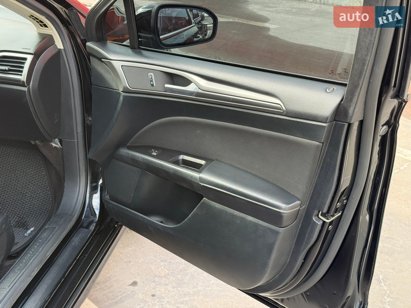 Седан Ford Fusion 2016 в Киеве