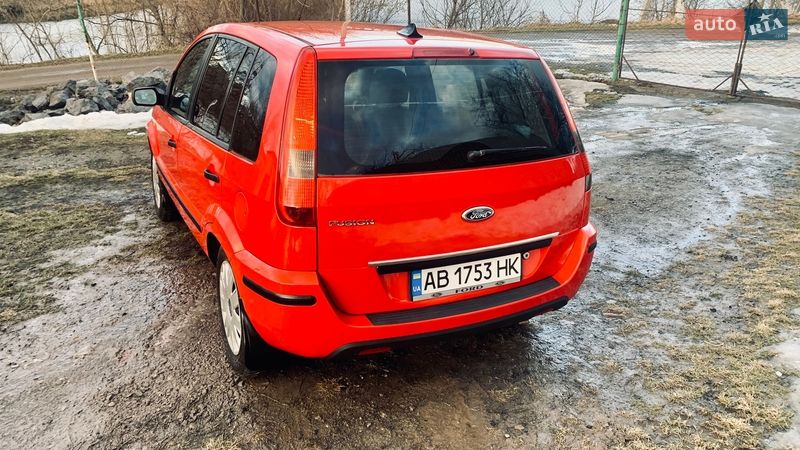 Хэтчбек Ford Fusion 2003 в Виннице