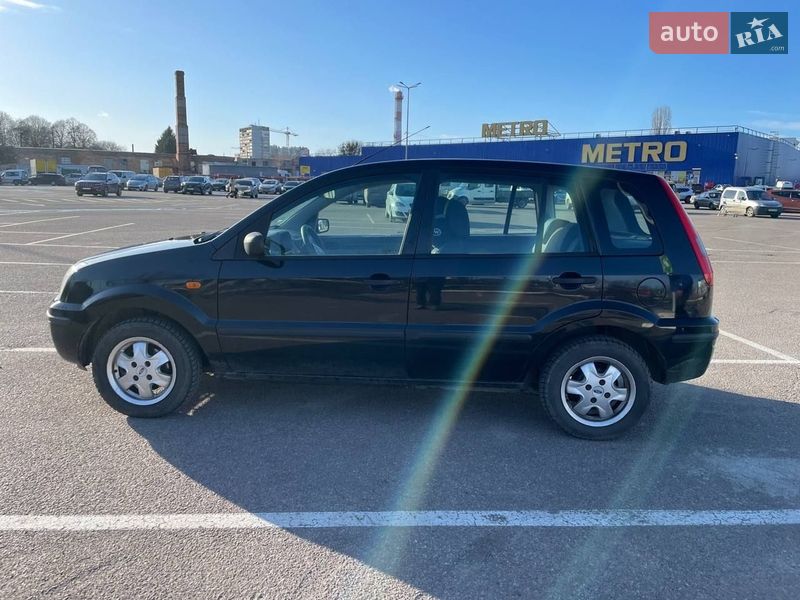 Хетчбек Ford Fusion 2005 в Житомирі фото 5 Хетчбек Ford Fusion 2005 в Житомирі